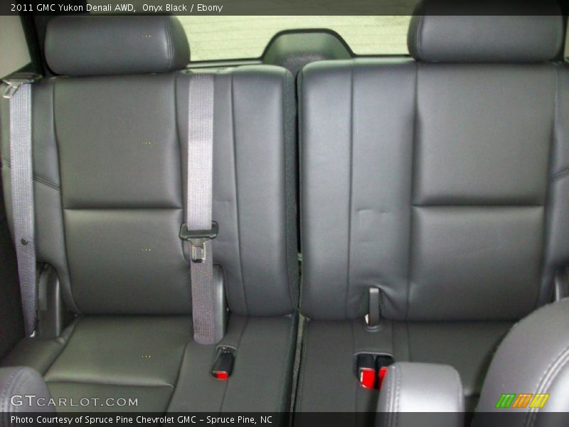 Onyx Black / Ebony 2011 GMC Yukon Denali AWD
