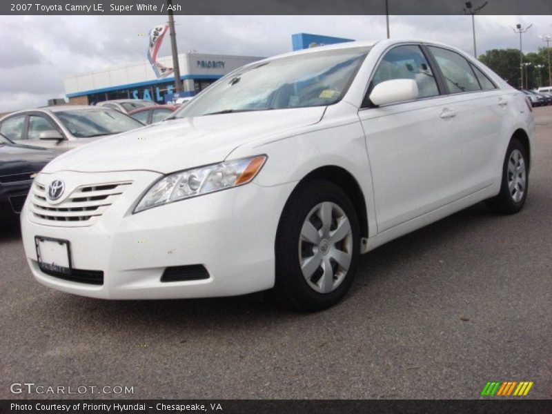 Super White / Ash 2007 Toyota Camry LE
