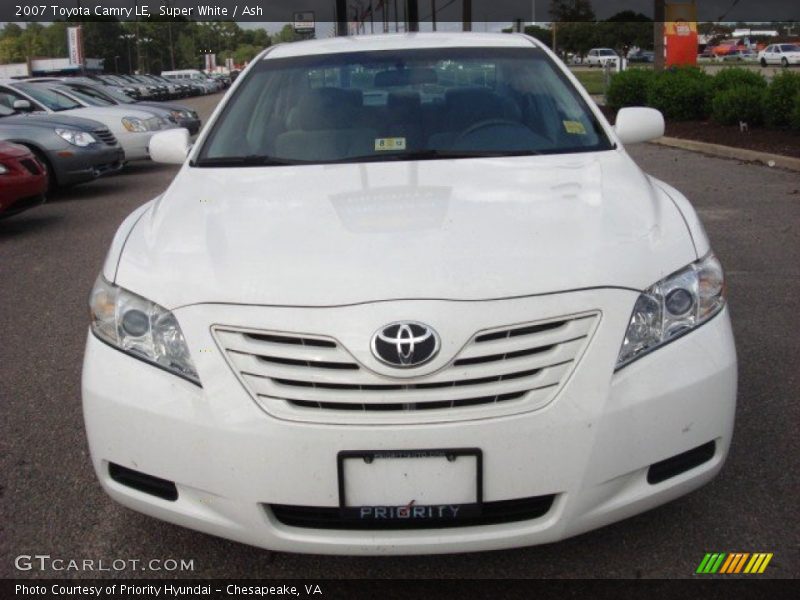 Super White / Ash 2007 Toyota Camry LE