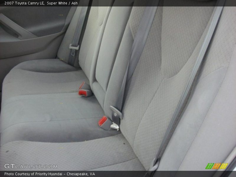 Super White / Ash 2007 Toyota Camry LE