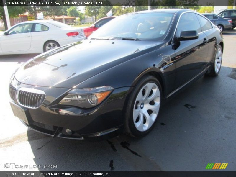 Front 3/4 View of 2004 6 Series 645i Coupe