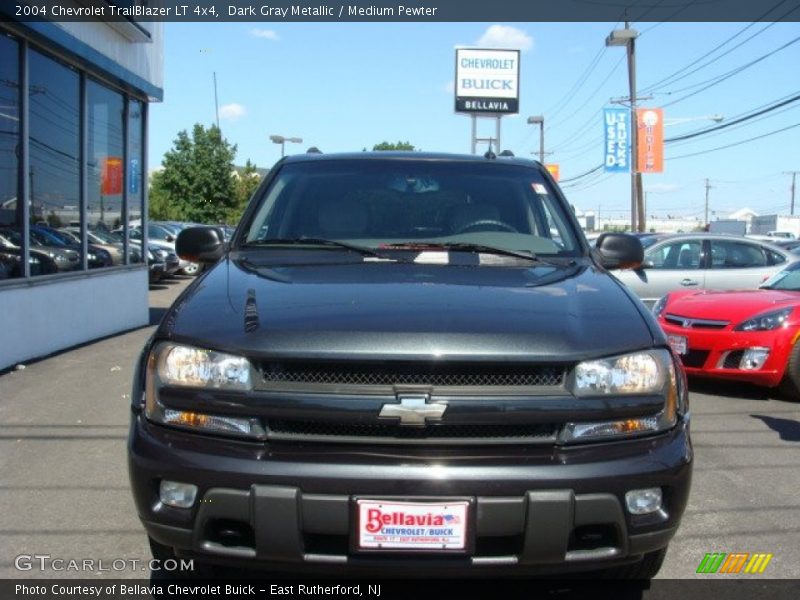 Dark Gray Metallic / Medium Pewter 2004 Chevrolet TrailBlazer LT 4x4