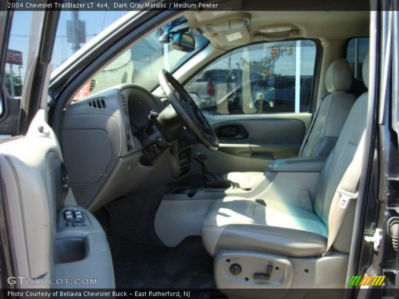 Dark Gray Metallic / Medium Pewter 2004 Chevrolet TrailBlazer LT 4x4