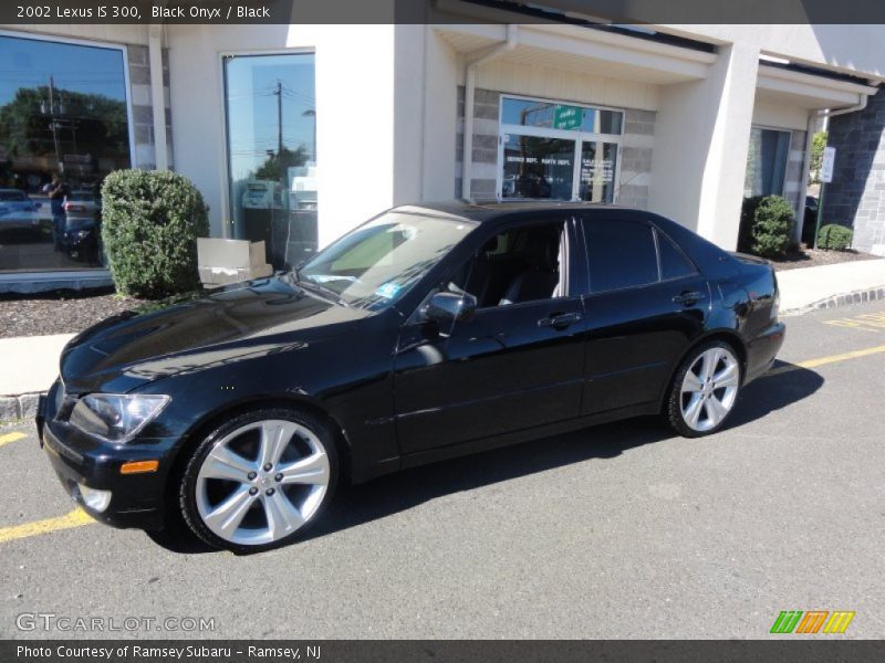 Black Onyx / Black 2002 Lexus IS 300