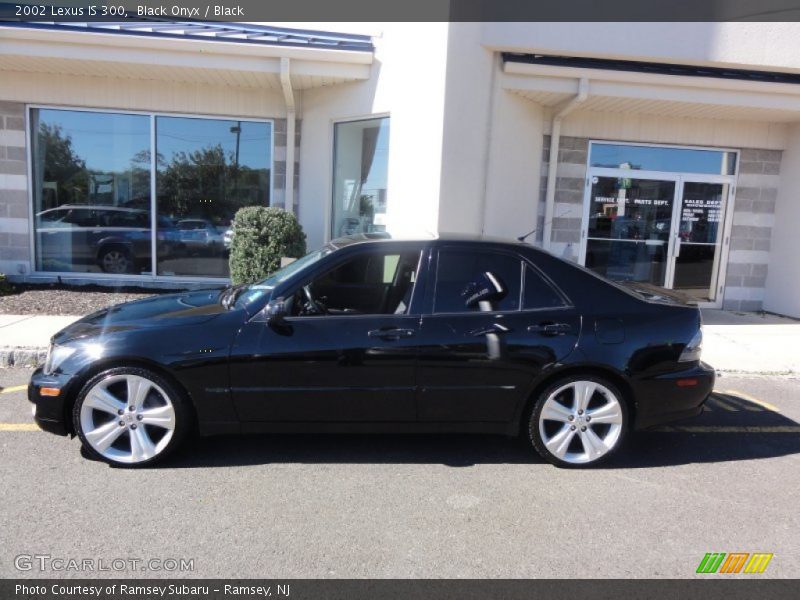 Black Onyx / Black 2002 Lexus IS 300