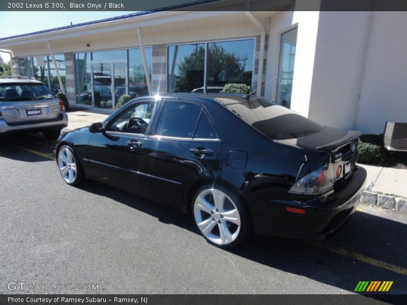 Black Onyx / Black 2002 Lexus IS 300