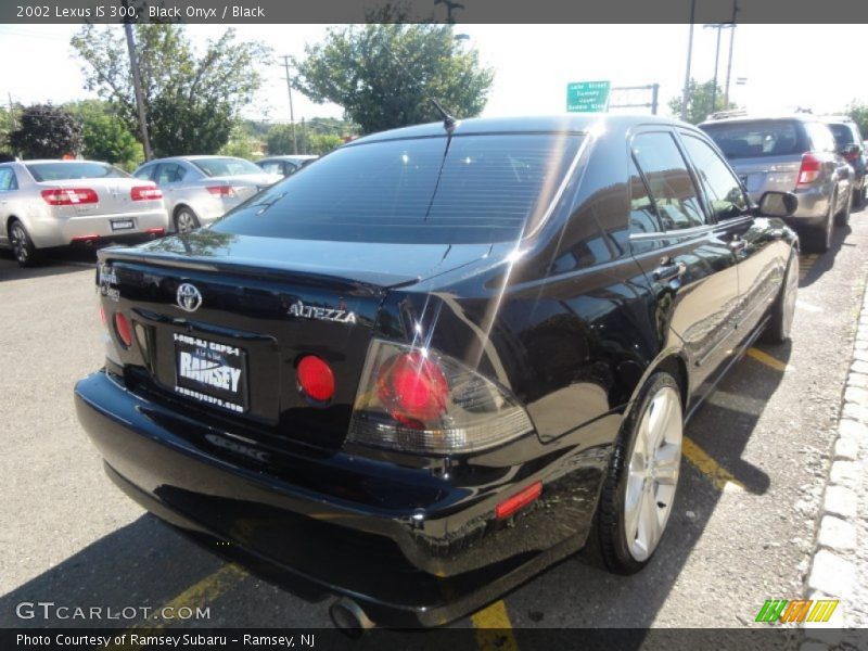 Black Onyx / Black 2002 Lexus IS 300