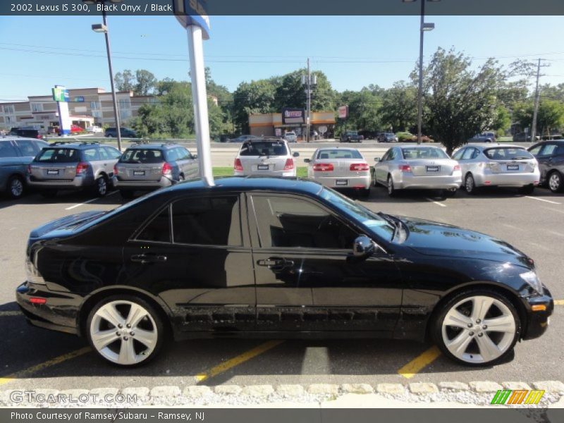 Black Onyx / Black 2002 Lexus IS 300