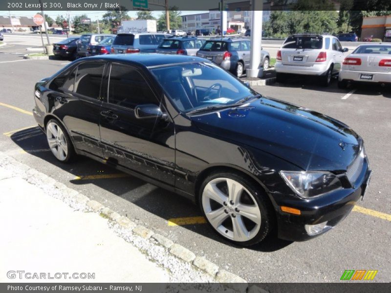 Black Onyx / Black 2002 Lexus IS 300