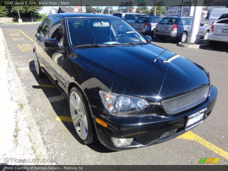 Black Onyx / Black 2002 Lexus IS 300