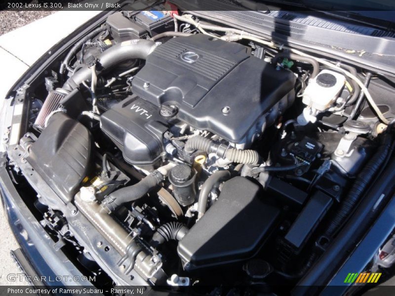 Black Onyx / Black 2002 Lexus IS 300