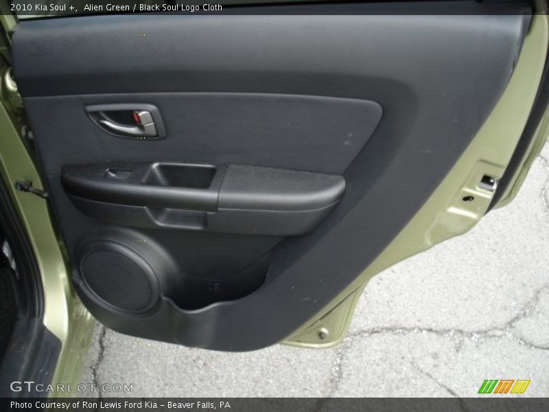 Alien Green / Black Soul Logo Cloth 2010 Kia Soul +