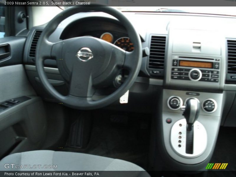 Super Black / Charcoal 2009 Nissan Sentra 2.0 S