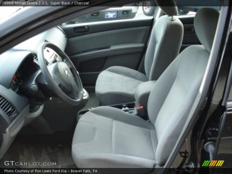 Super Black / Charcoal 2009 Nissan Sentra 2.0 S
