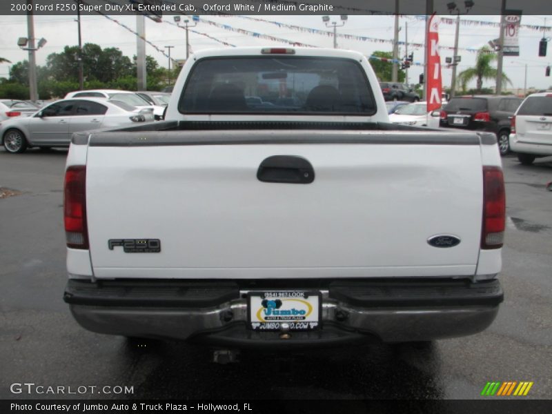 Oxford White / Medium Graphite 2000 Ford F250 Super Duty XL Extended Cab