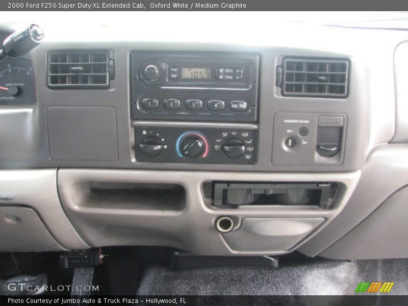 Oxford White / Medium Graphite 2000 Ford F250 Super Duty XL Extended Cab