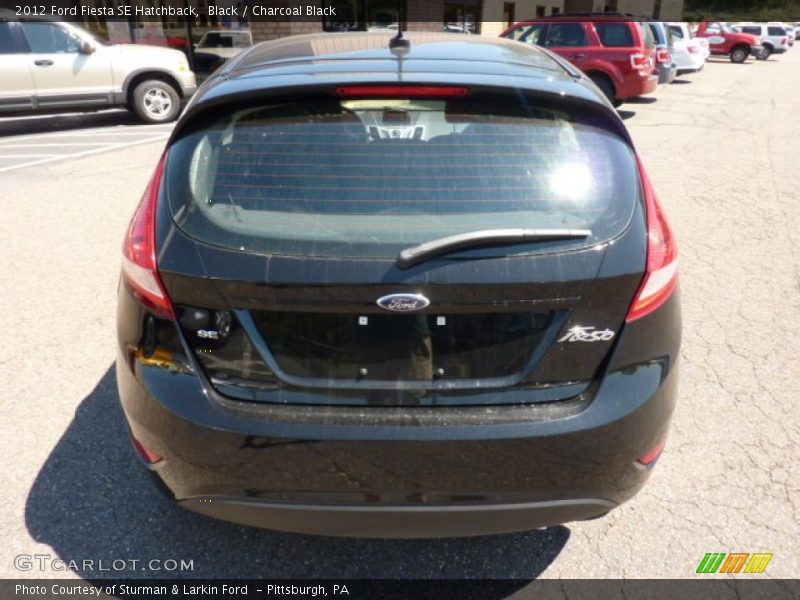 Black / Charcoal Black 2012 Ford Fiesta SE Hatchback