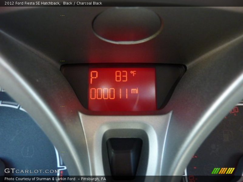 Black / Charcoal Black 2012 Ford Fiesta SE Hatchback