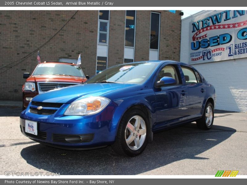 Arrival Blue Metallic / Gray 2005 Chevrolet Cobalt LS Sedan