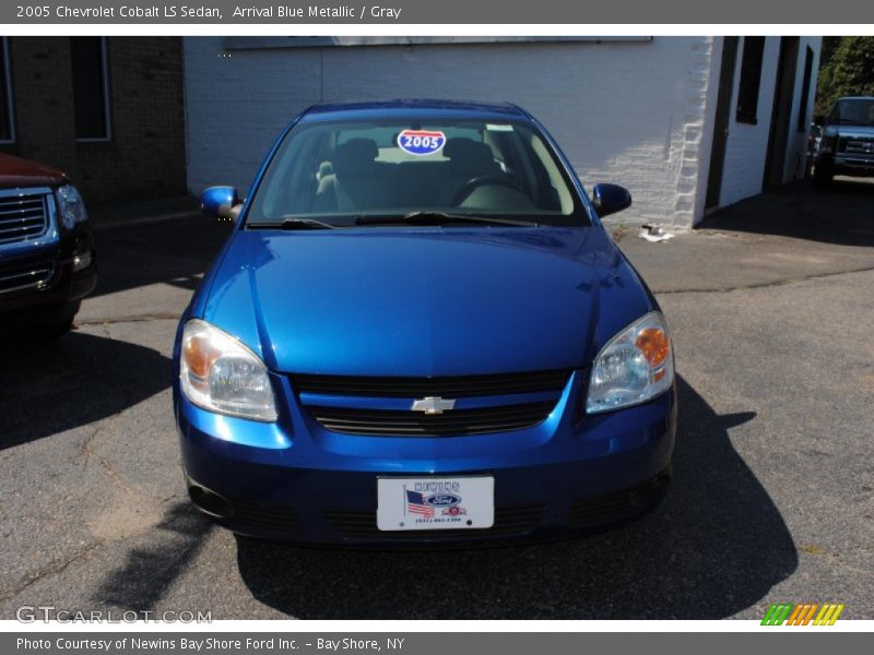 Arrival Blue Metallic / Gray 2005 Chevrolet Cobalt LS Sedan