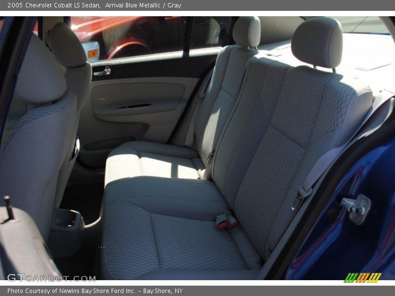 Arrival Blue Metallic / Gray 2005 Chevrolet Cobalt LS Sedan