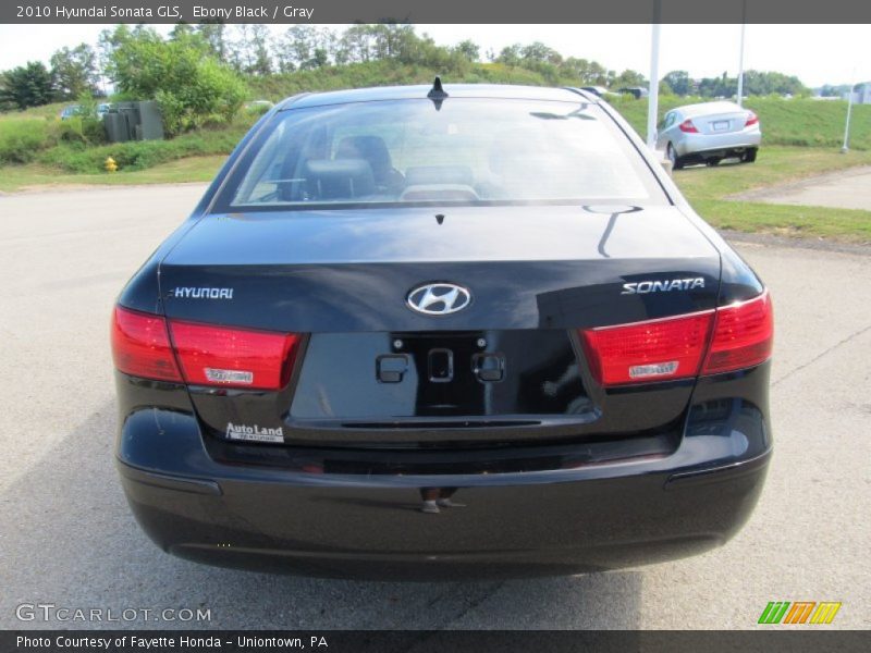 Ebony Black / Gray 2010 Hyundai Sonata GLS