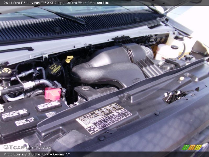 Oxford White / Medium Flint 2011 Ford E Series Van E150 XL Cargo