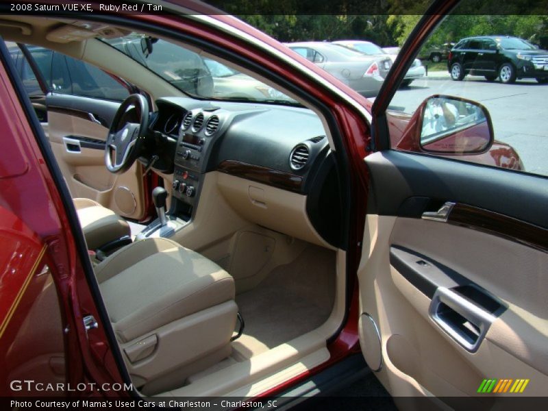 Ruby Red / Tan 2008 Saturn VUE XE