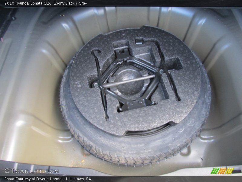 Ebony Black / Gray 2010 Hyundai Sonata GLS