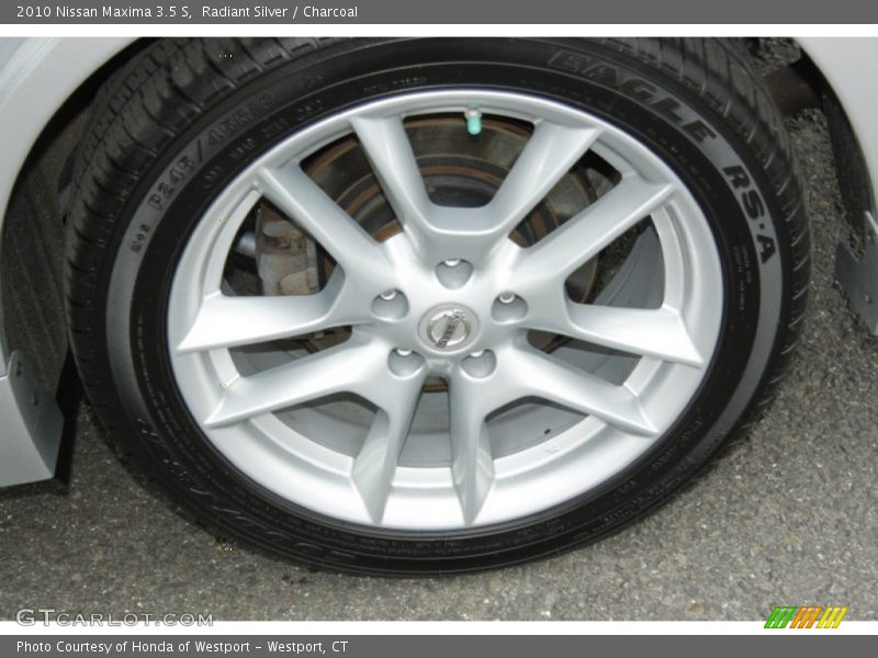 Radiant Silver / Charcoal 2010 Nissan Maxima 3.5 S