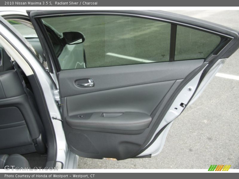 Radiant Silver / Charcoal 2010 Nissan Maxima 3.5 S