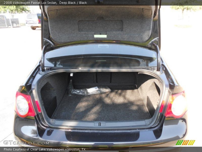 Deep Black / Black 2008 Volkswagen Passat Lux Sedan