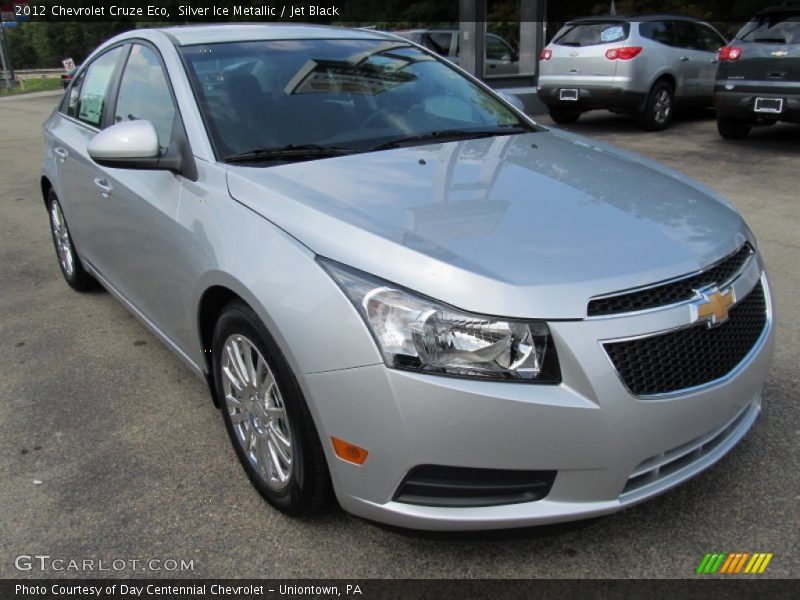 Front 3/4 View of 2012 Cruze Eco