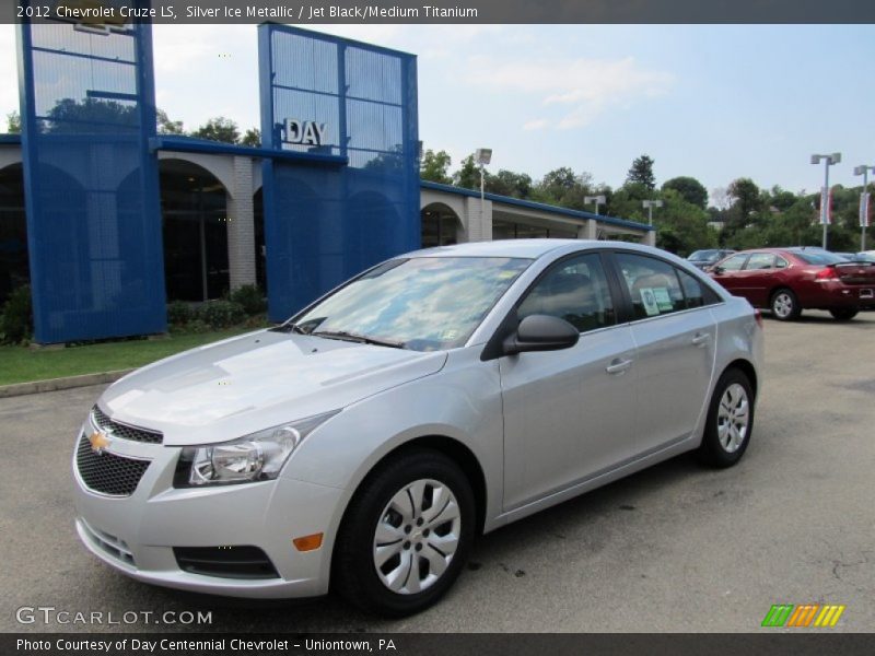 Silver Ice Metallic / Jet Black/Medium Titanium 2012 Chevrolet Cruze LS