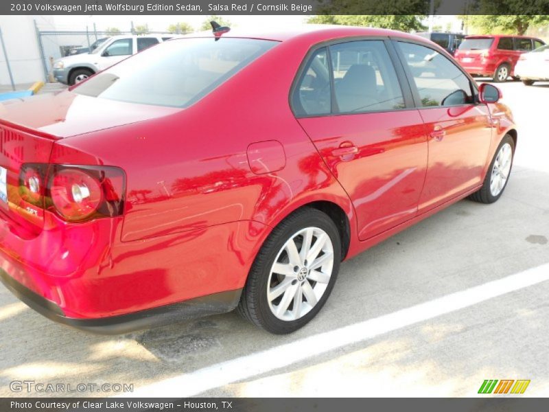 Salsa Red / Cornsilk Beige 2010 Volkswagen Jetta Wolfsburg Edition Sedan