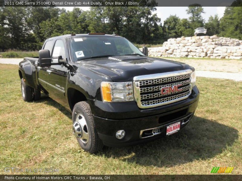 Onyx Black / Ebony 2011 GMC Sierra 3500HD Denali Crew Cab 4x4 Dually