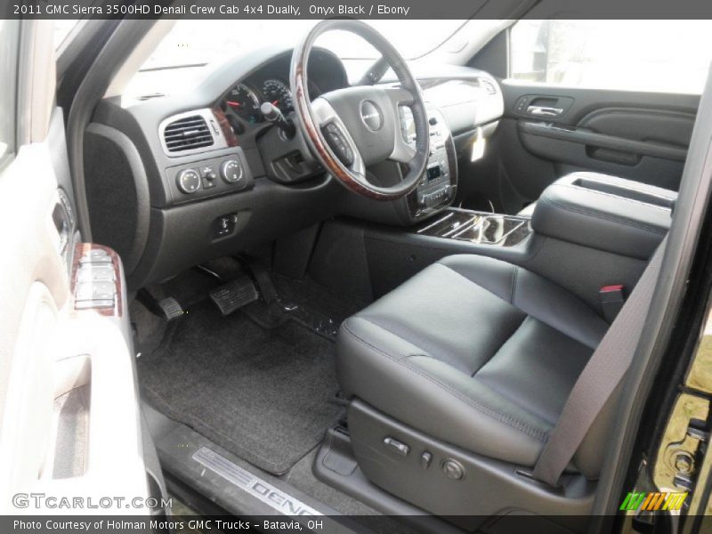 Onyx Black / Ebony 2011 GMC Sierra 3500HD Denali Crew Cab 4x4 Dually