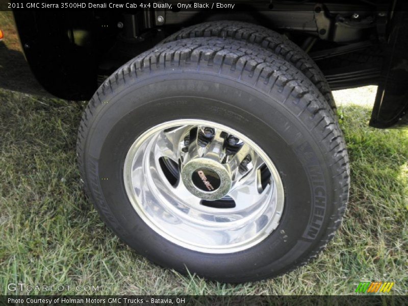 Onyx Black / Ebony 2011 GMC Sierra 3500HD Denali Crew Cab 4x4 Dually