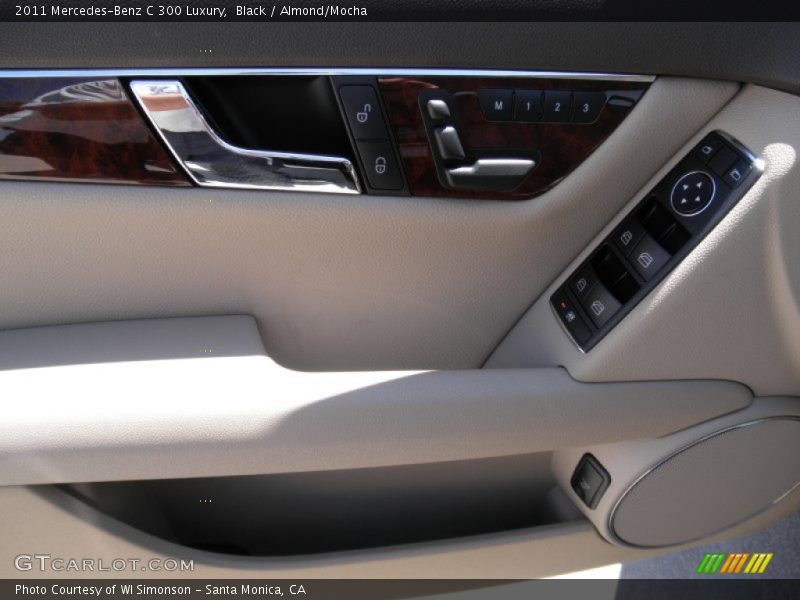 Black / Almond/Mocha 2011 Mercedes-Benz C 300 Luxury