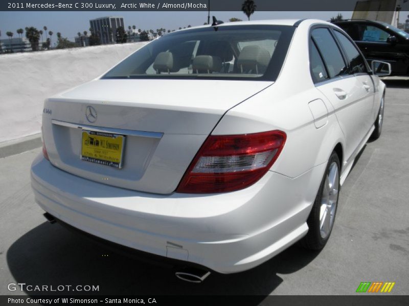 Arctic White / Almond/Mocha 2011 Mercedes-Benz C 300 Luxury
