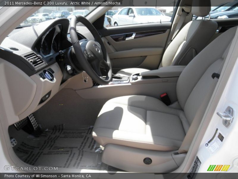 Arctic White / Almond/Mocha 2011 Mercedes-Benz C 300 Luxury