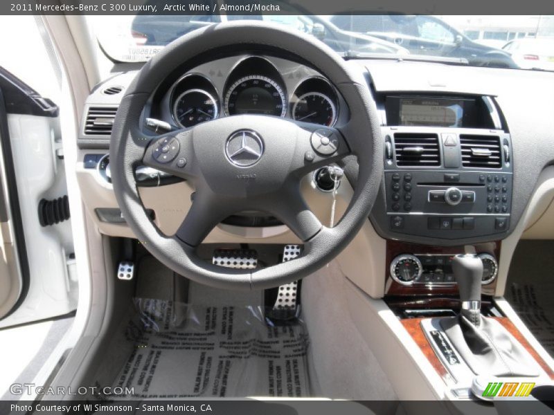 Arctic White / Almond/Mocha 2011 Mercedes-Benz C 300 Luxury