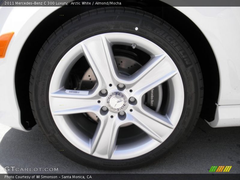 Arctic White / Almond/Mocha 2011 Mercedes-Benz C 300 Luxury