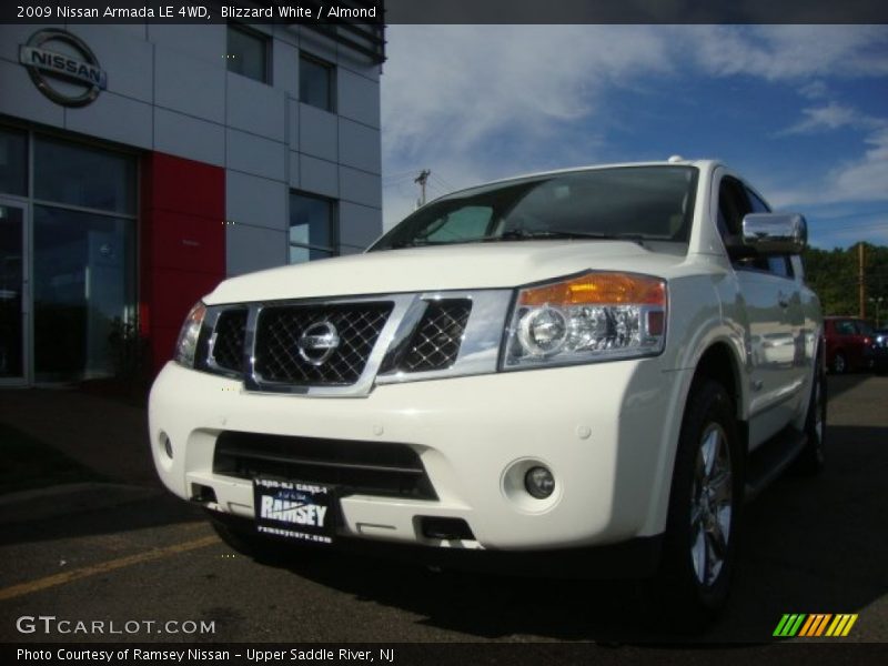 Blizzard White / Almond 2009 Nissan Armada LE 4WD