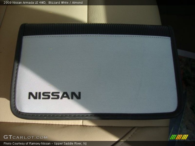 Blizzard White / Almond 2009 Nissan Armada LE 4WD