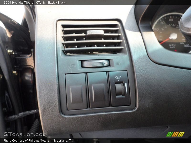 Jet Black / Black 2004 Hyundai Tiburon GT