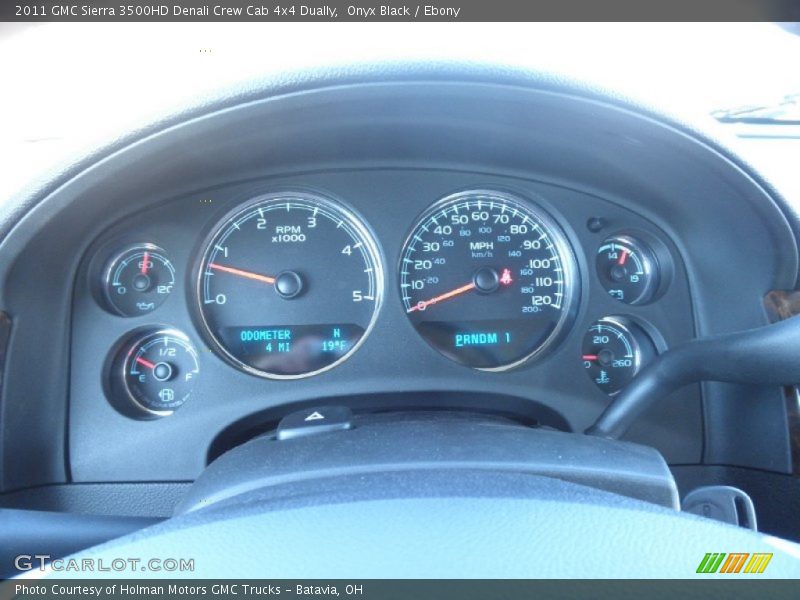 Onyx Black / Ebony 2011 GMC Sierra 3500HD Denali Crew Cab 4x4 Dually