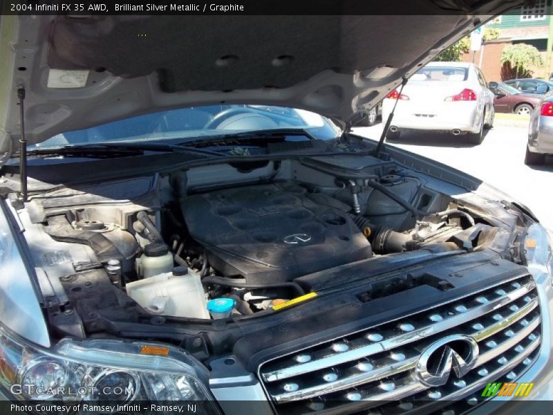 Brilliant Silver Metallic / Graphite 2004 Infiniti FX 35 AWD