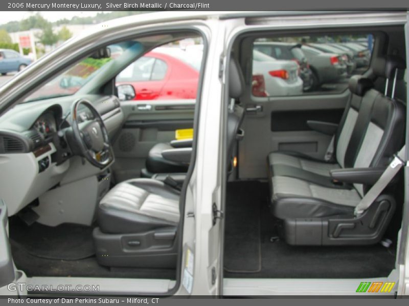  2006 Monterey Luxury Charcoal/Flint Interior