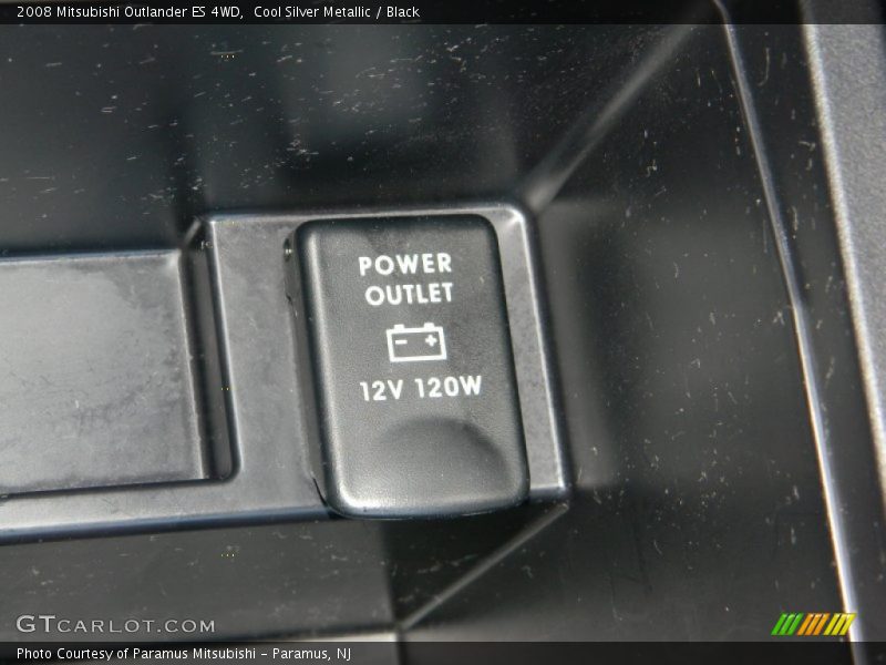 Cool Silver Metallic / Black 2008 Mitsubishi Outlander ES 4WD